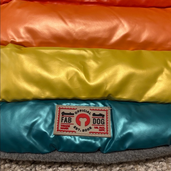 NWT Fabdog Rainbow Stripe Dog Hooded Puffer Coat Small - Picture 2 of 7